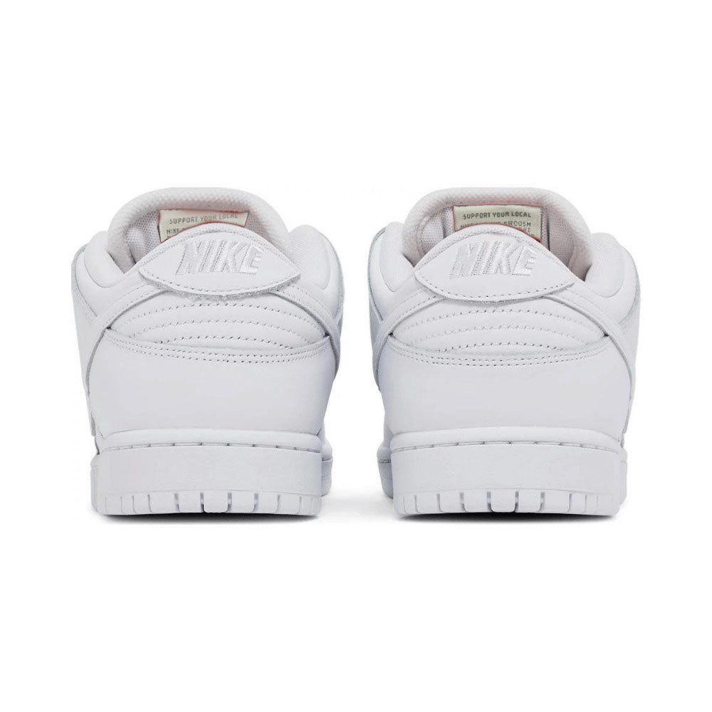 SB Dunk All White
