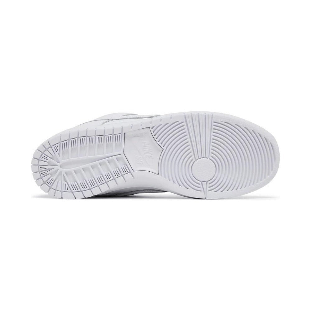 SB Dunk All White