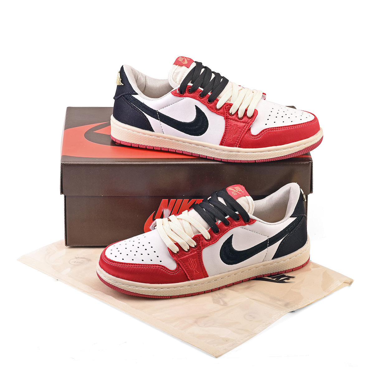 Nike Air Jordan 1 Retro Low OG Trophy Room Away (Tricolor)